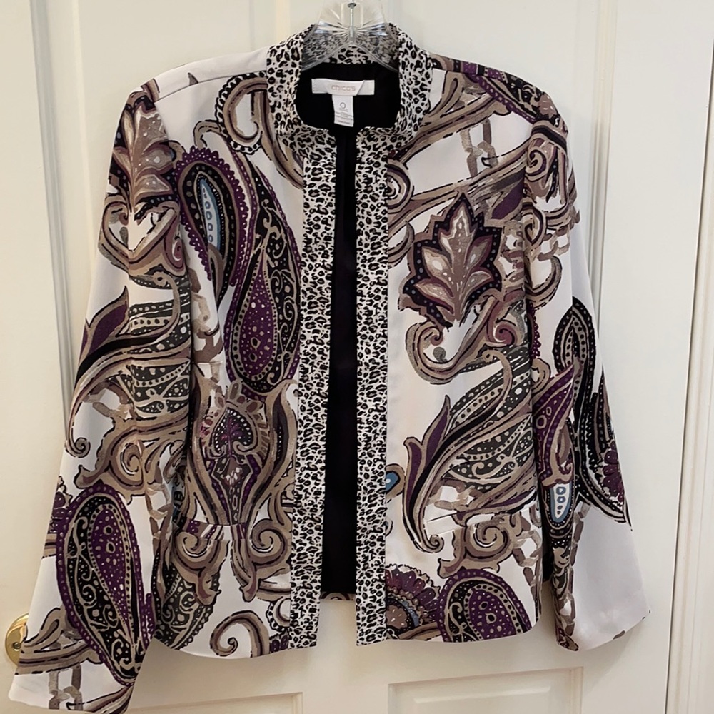 Chico’s 0 (S) cream/purple paisley print jacket with leopard print trim